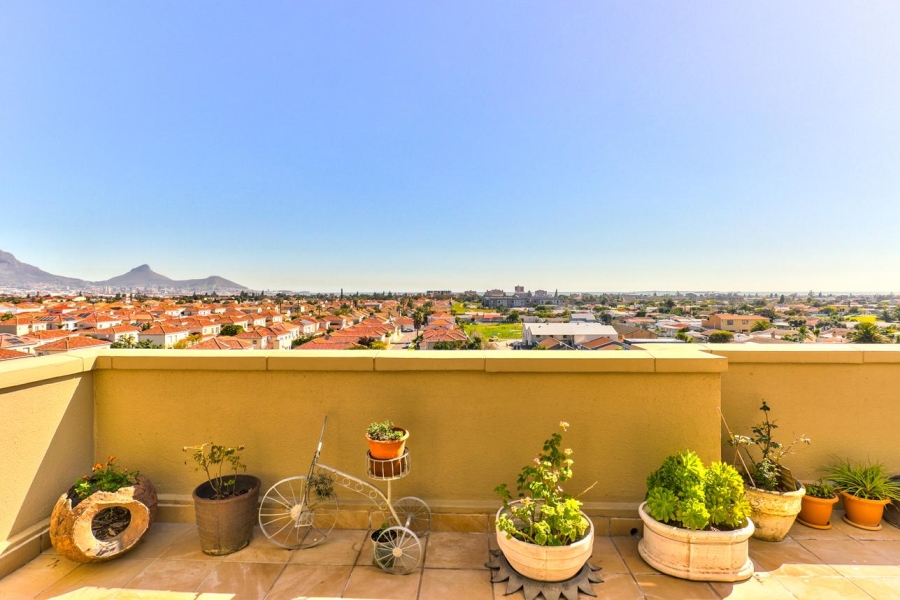 3 Bedroom Property for Sale in Century City Western Cape